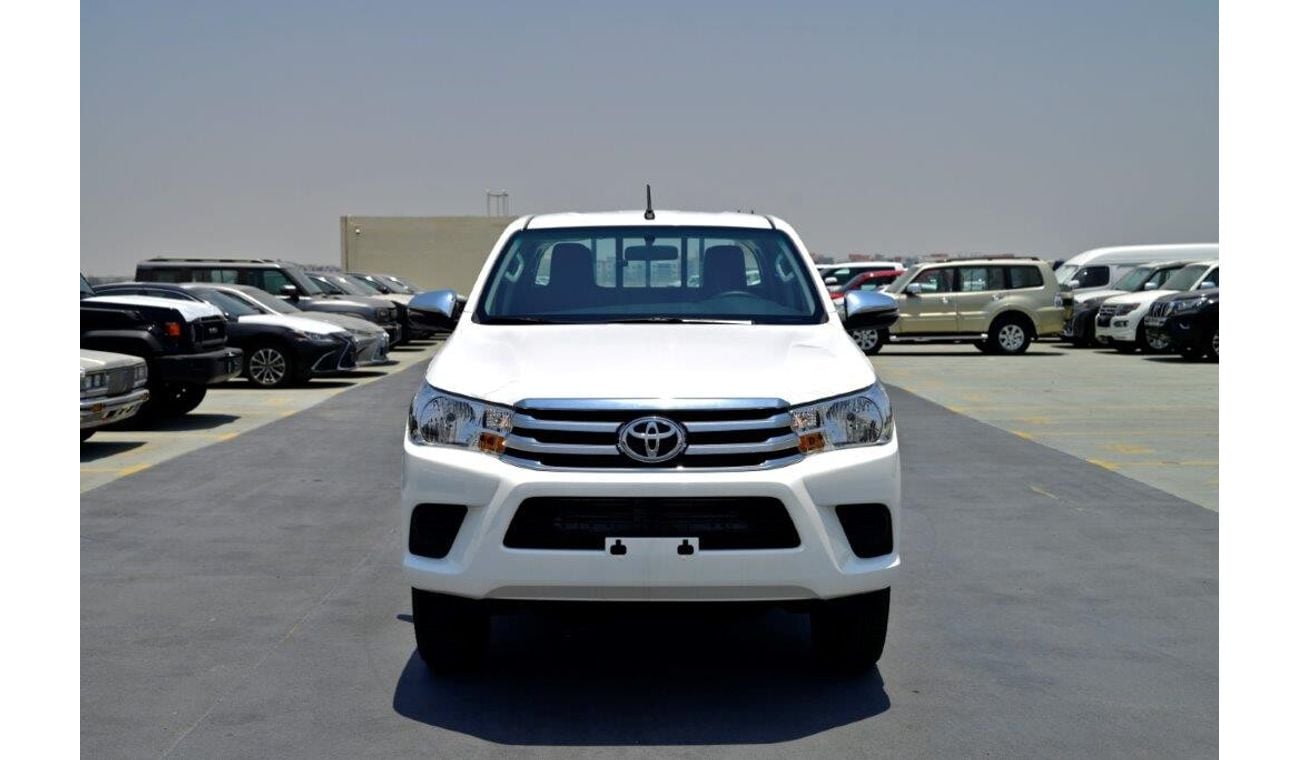 Toyota Hilux Double Cabin 2.4L Diesel Pickup Manual Transmission