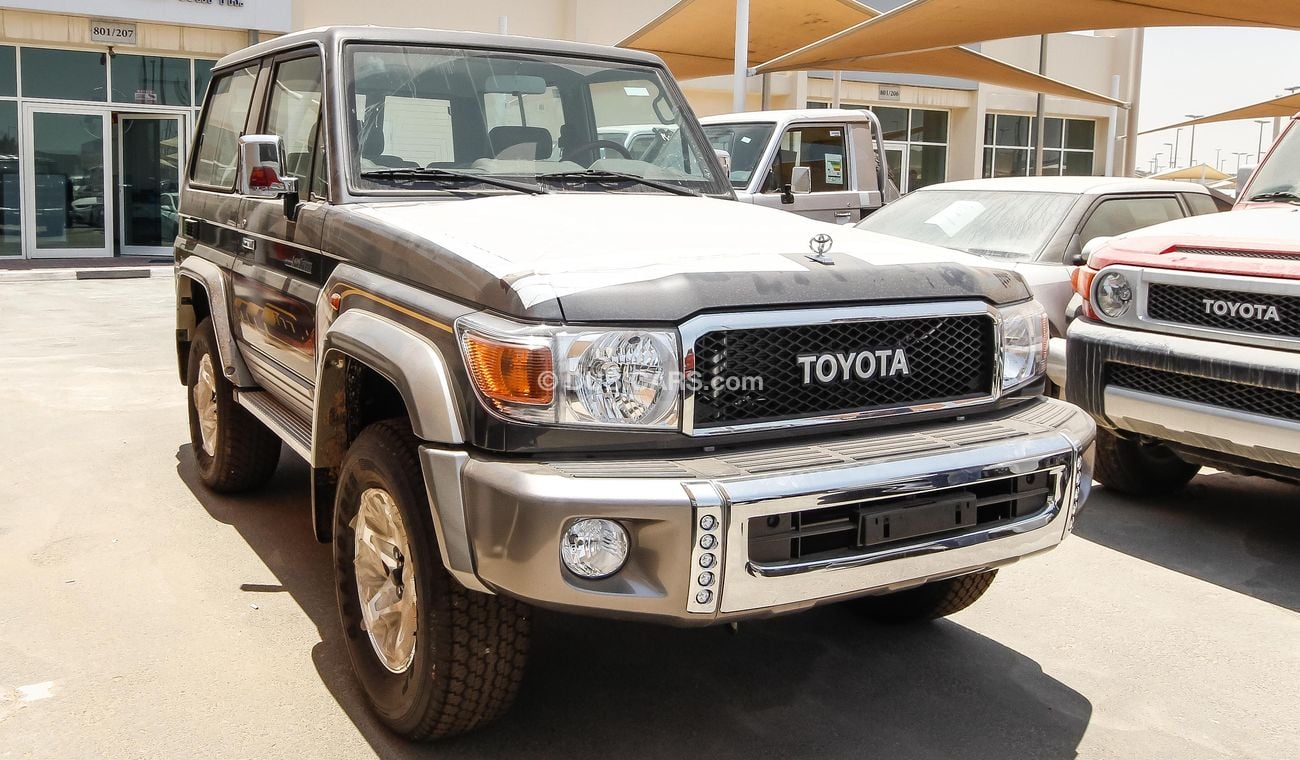 Toyota Land Cruiser LAND CRUISER SHORT WHEEL BASE