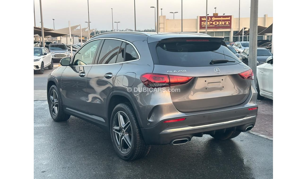 مرسيدس بنز GLA 250 4MATIC Mercedes GLA 250 _American_2021_Excellent Condition _Full option