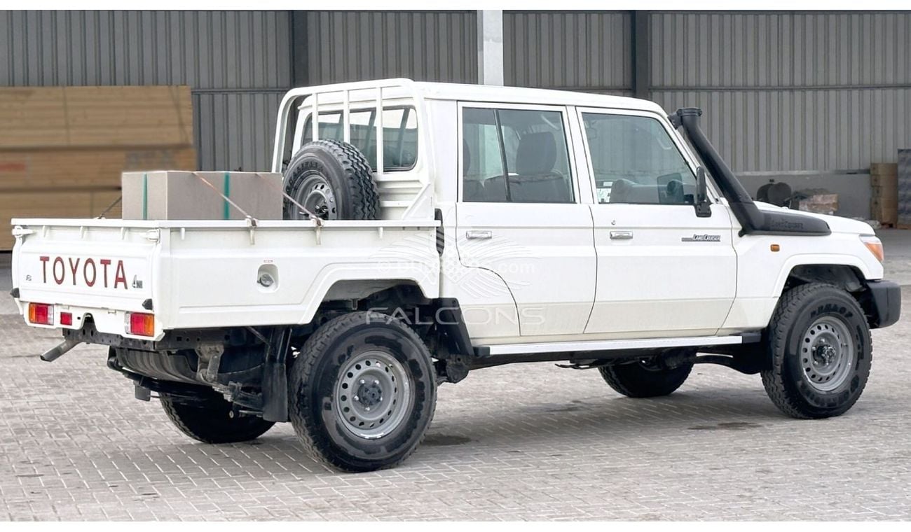 Toyota Land Cruiser Pick Up 79 4.5L V8 DC PUP DSL MT