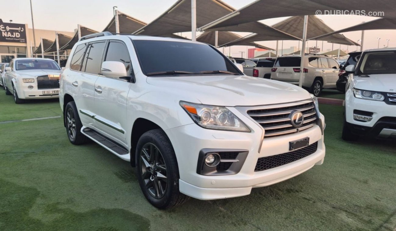 لكزس LX 570 2014 Lexus LX570 Sport Platinum (URJ201), 5dr SUV, 5.7L 8cyl Petrol, Automatic, All Wheel Drive. cle