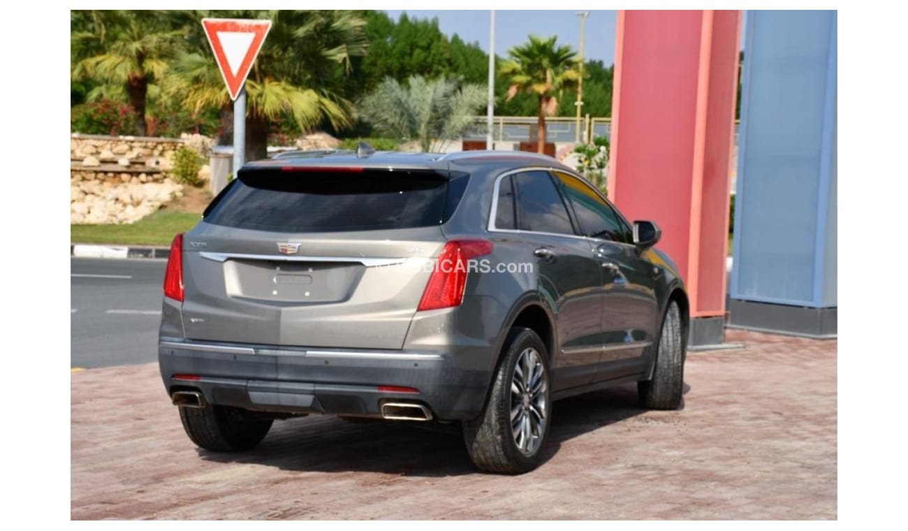 كاديلاك XT5 لاكجري AWD