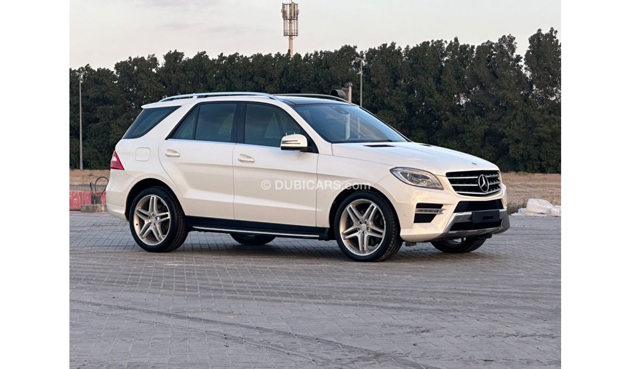 Mercedes-Benz ML 500 MODEL 2013 GCC CAR PERFECT CONDITION INSIDE AND OUTSIDE FULL OPTION