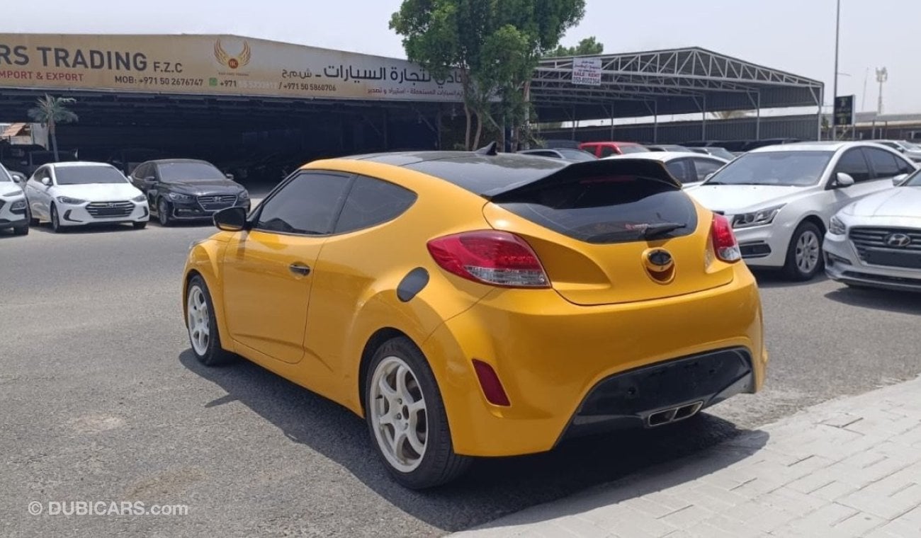 Hyundai Veloster