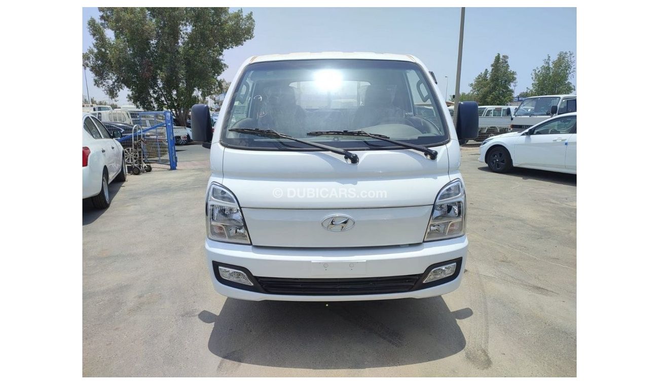 Hyundai H 100 HYUNDAI H-100 ,WHITE-KMFZCZ7BANU927034