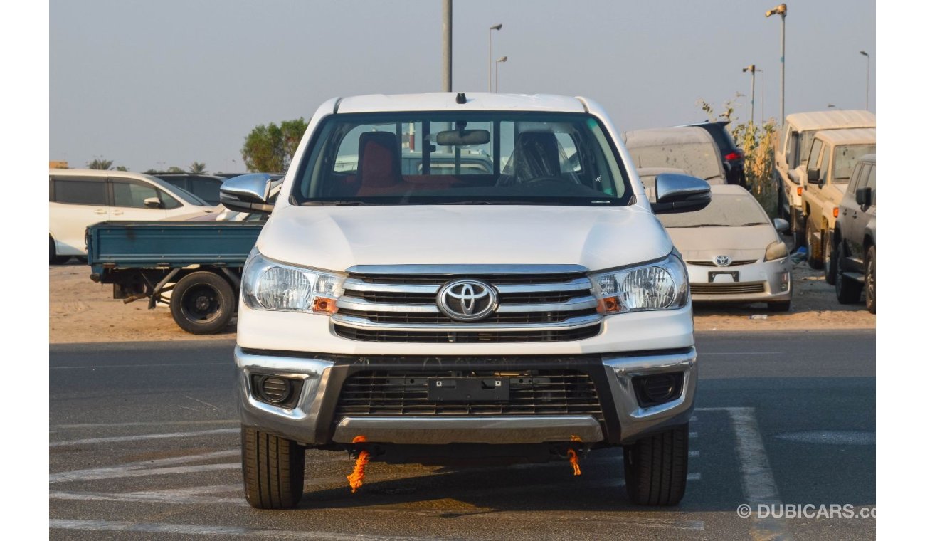 Toyota Hilux TOYOTA HILUX 2.7L RWD PETROL PICKUP 2024