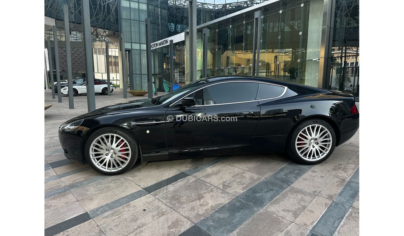 Aston Martin DB9 Coupe