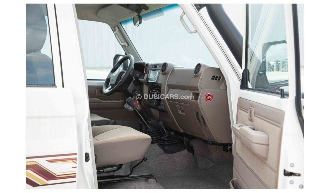 Toyota Land Cruiser Hard Top 2024 Toyota LC76 4.5 HT 5ST 5DR D MT - White inside Oak | Export Only