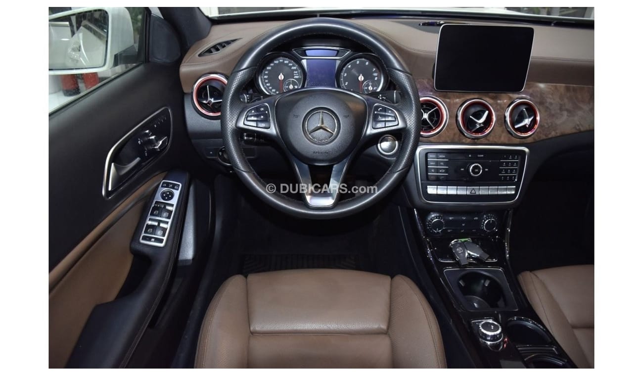 مرسيدس بنز GLA 250 EXCELLENT DEAL for our Mercedes GLA 250 ( 2018 Model ) in White Color GCC Specs