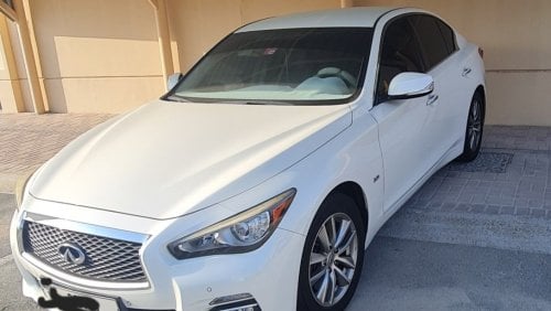 Infiniti Q50 Turbo 2.0L