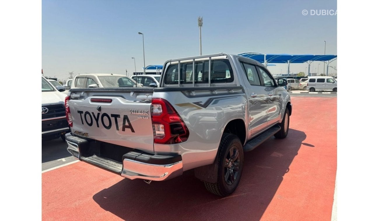 تويوتا هيلوكس TOYOTA HILUX 2.7 MT FULL OPTION 2024 SILVER WITH PUSH START