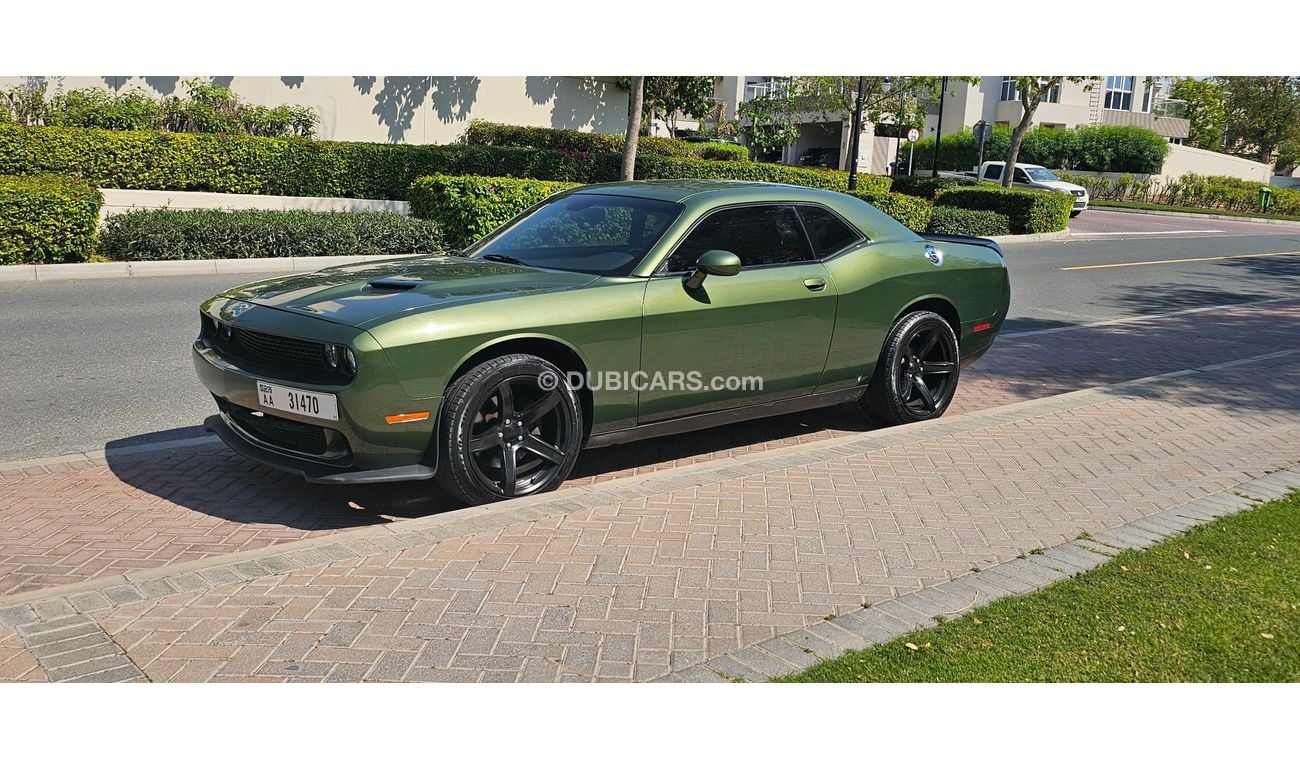 Dodge Challenger sxt