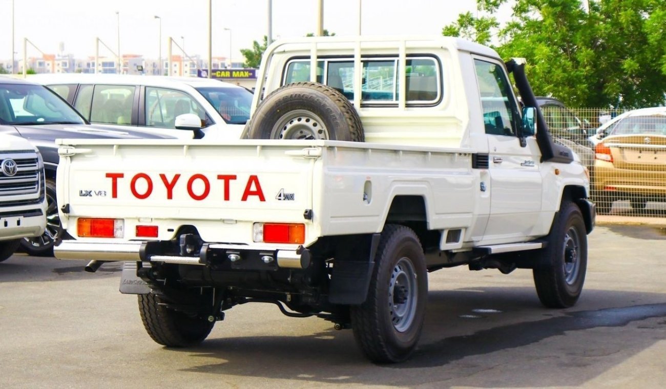 تويوتا لاند كروزر بيك آب LIMITED TIME OFFER 2023 | LC 79 HARD TOP PICKUP 4.5L DSL - 4WD - V8,POWER WINDOW - EXPORT ONLY