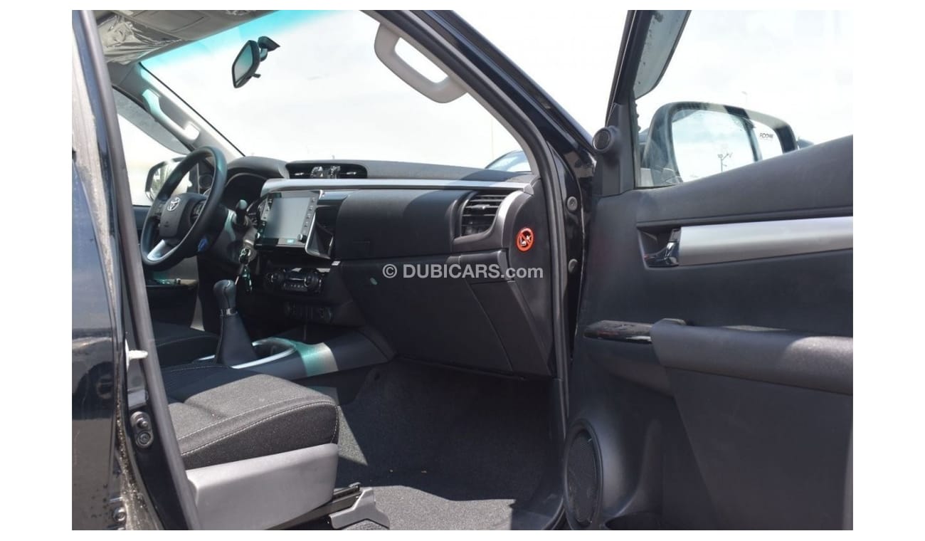 تويوتا هيلوكس Hilux 2.4L diesel 2024 MT