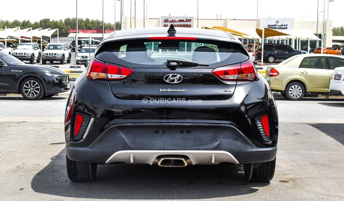 Hyundai Veloster