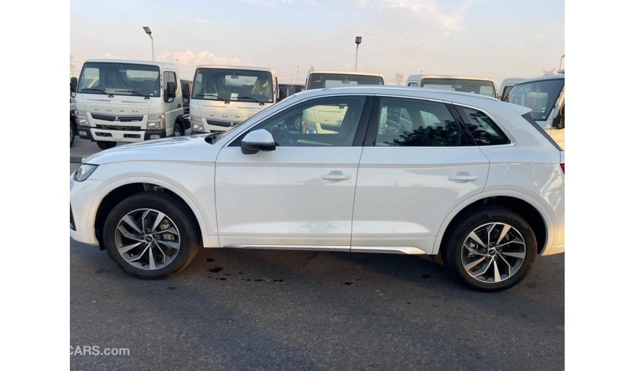 Audi Q5 English