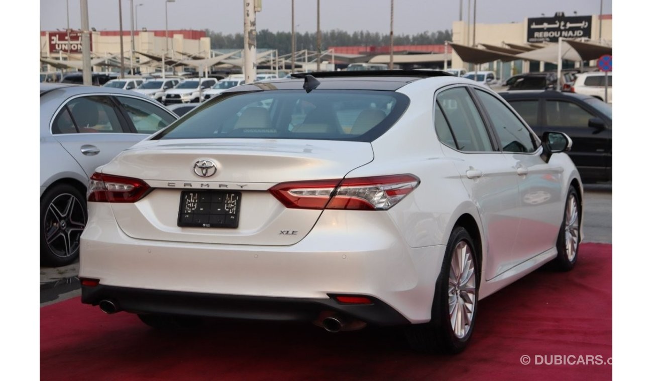 Toyota Camry Sport Toyota Camry XSE / 2020 / Canadian Clean Title / V6 / 3.5L / Full / Free Accident