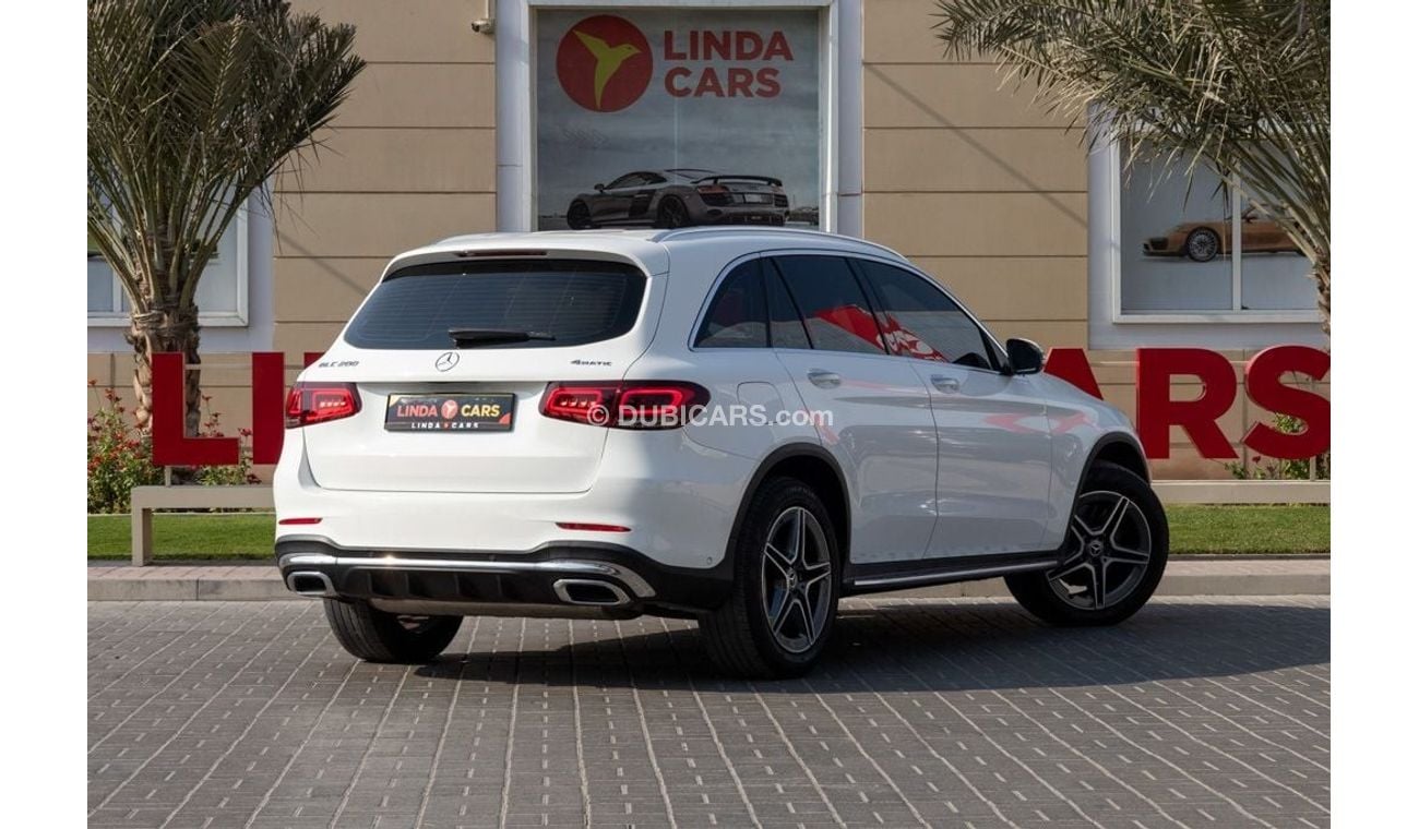 مرسيدس بنز GLC 200 Premium 2.0L RWDMercedes-Benz GLC200 2022 GCC under Agency Warranty with Flexible Down-Payment.