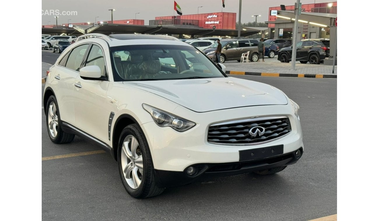 Infiniti FX35 Very good condition inside and outside