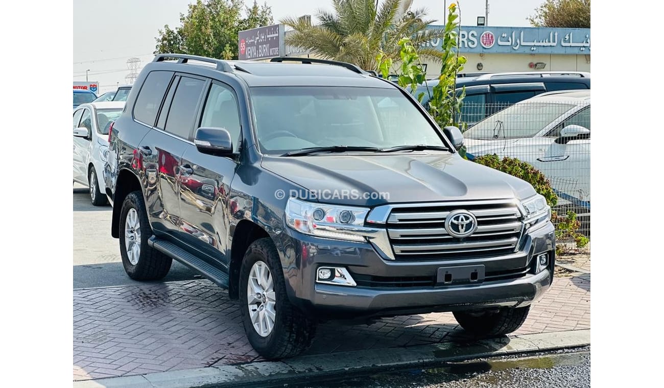 تويوتا لاند كروزر TOYOTA LANDCRUISER 2020 VXR RHD DIESEL