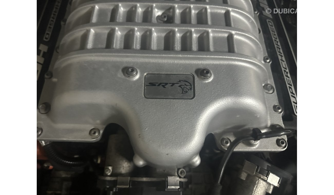 دودج تشارجر SRT 6.2 V8 HELLCAT