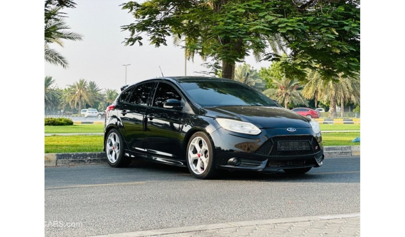 فورد فوكاس FORD FOCUS ST GCC SPACE MODEL 2014