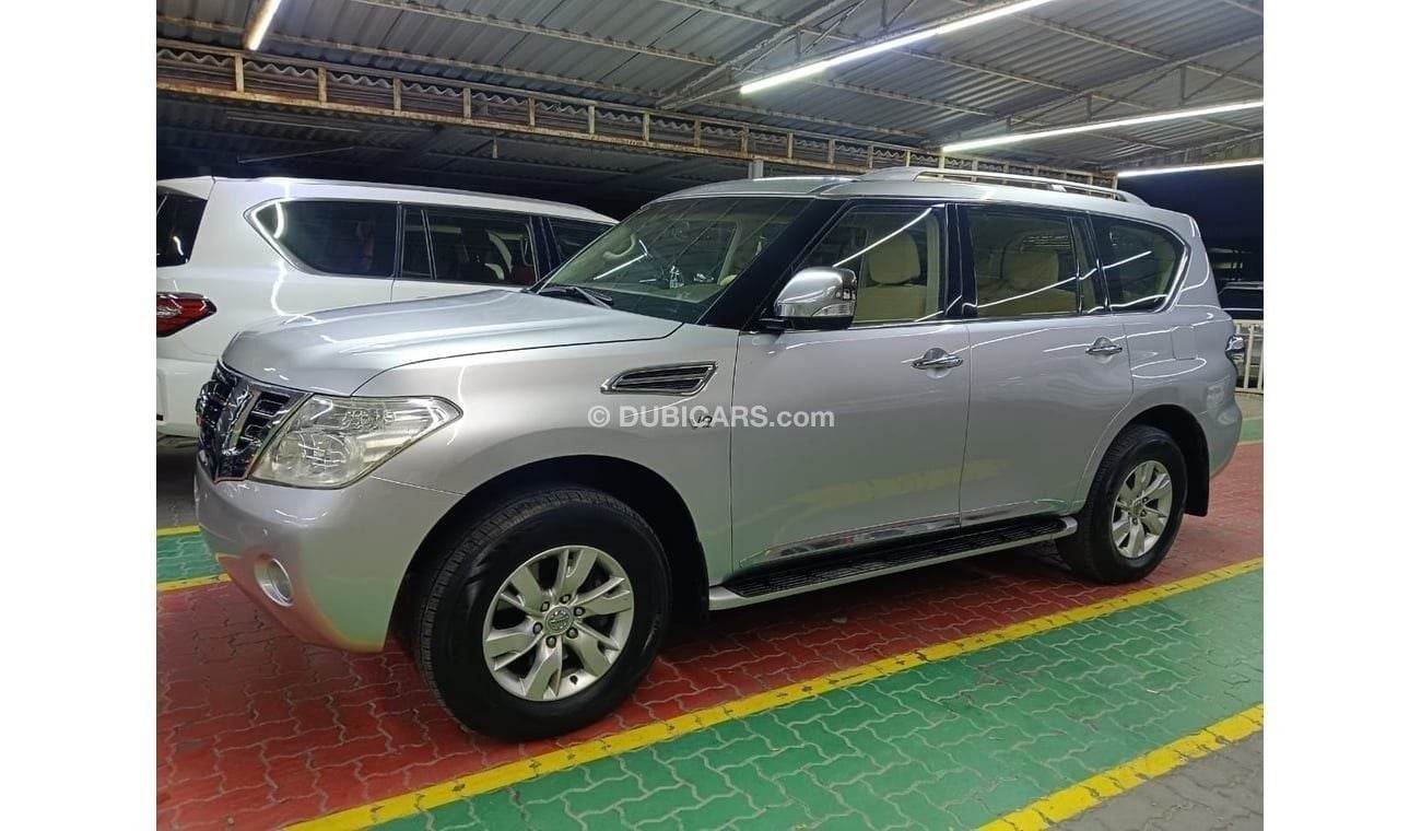 Nissan Patrol SE T1 5.6L