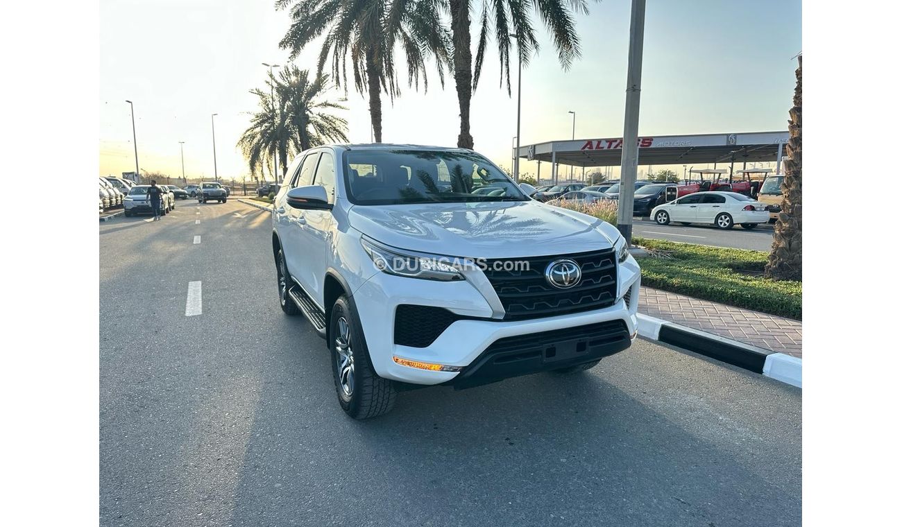 تويوتا فورتونر TOYOTA FORTUNER 2022 MODEL RHD.