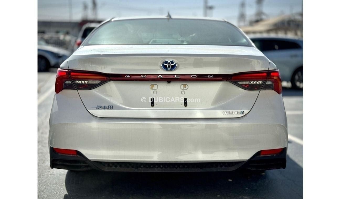 Toyota Avalon 2.5L XLE Hybrid 2024 Model Export Price @ 109,500 AED