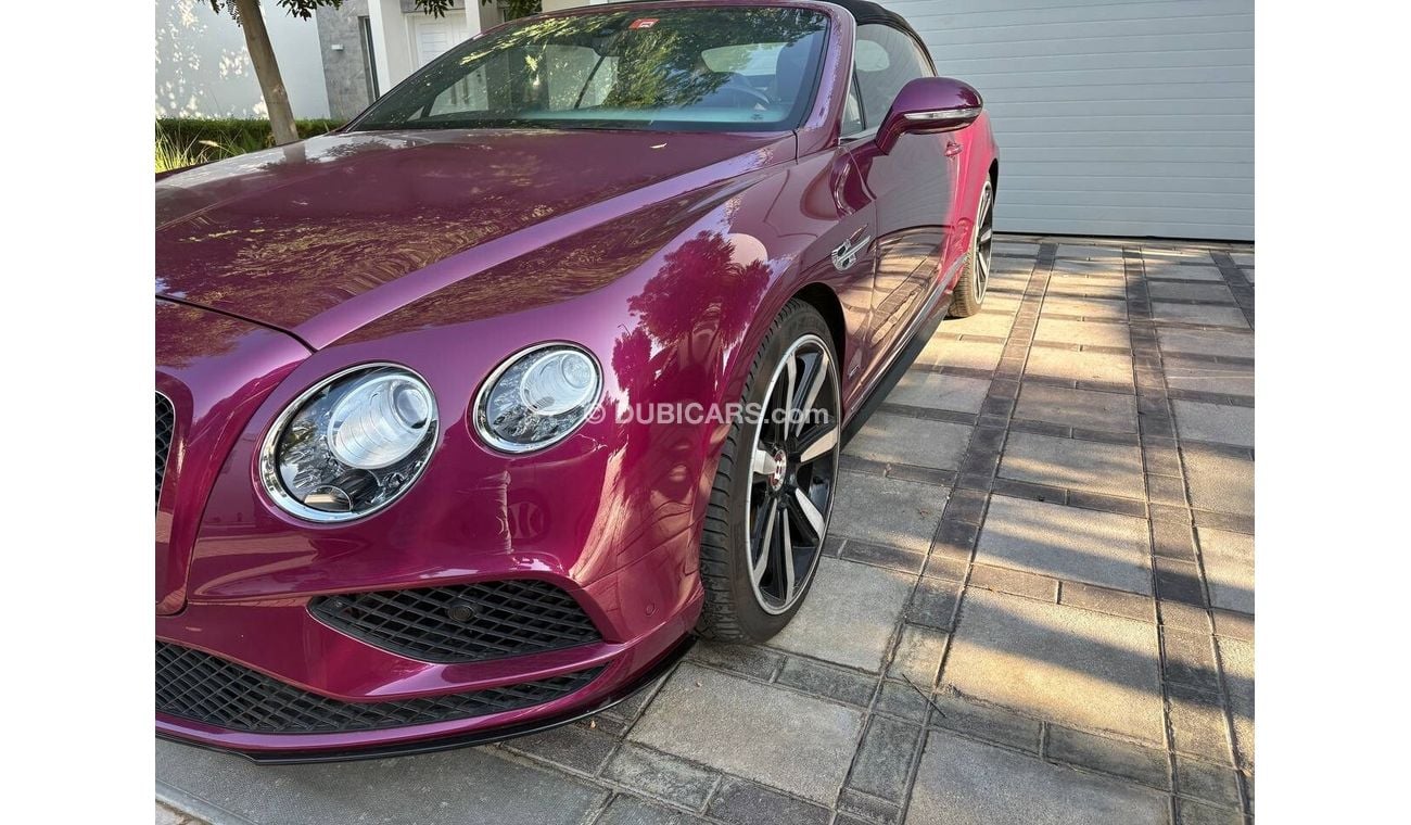 Bentley Continental GTC 4.0T V8