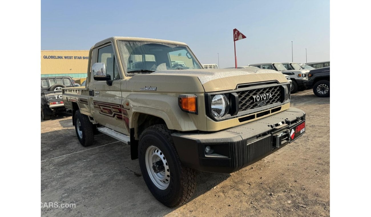 تويوتا لاند كروزر 2024 LAND CRUISER GRJ79 4.0 V6 S-CAB AUTOMATIC DIFF LOCK **EXPORT ONLY**التصدير فقط خارج الخليج**