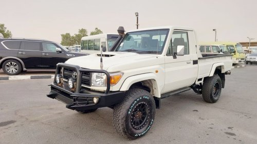 تويوتا لاند كروزر بيك آب TOYOTA LAND CRUISER PICK UP RIGHT HAND DRIVE(PM10017)