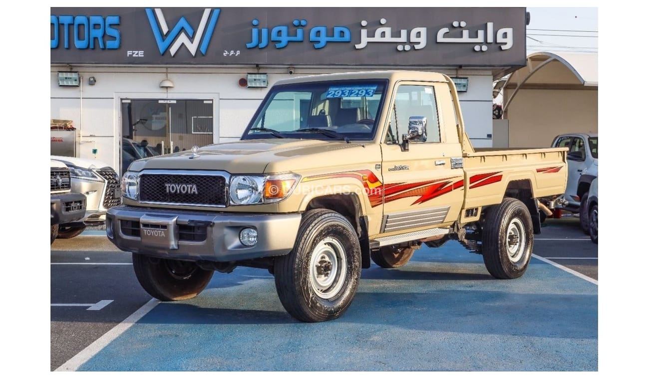 Toyota Land Cruiser Pick Up 2015 MODEL TOYOTA LAND CRUISER 79 SINGLE CAB PICKUP LX V6 4.0L PATROL 4WD