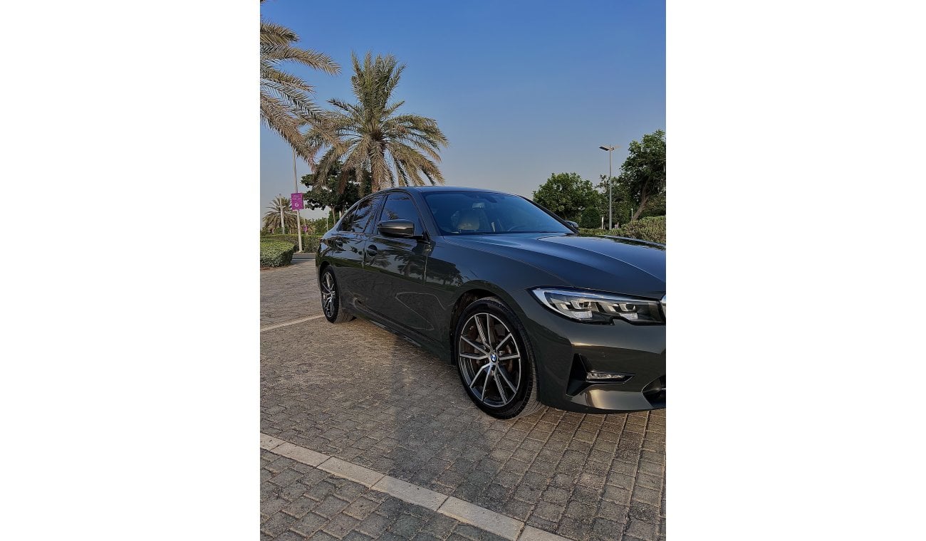 بي أم دبليو 330i