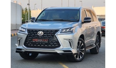 Lexus LX570 facelifted