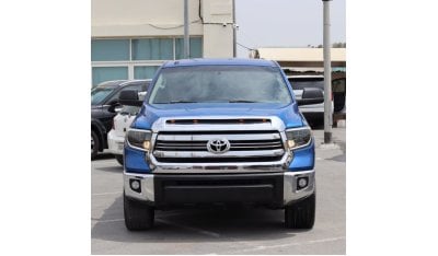 Toyota Tundra Toyota tundra blue crewmax 2017تويوتا تندرا