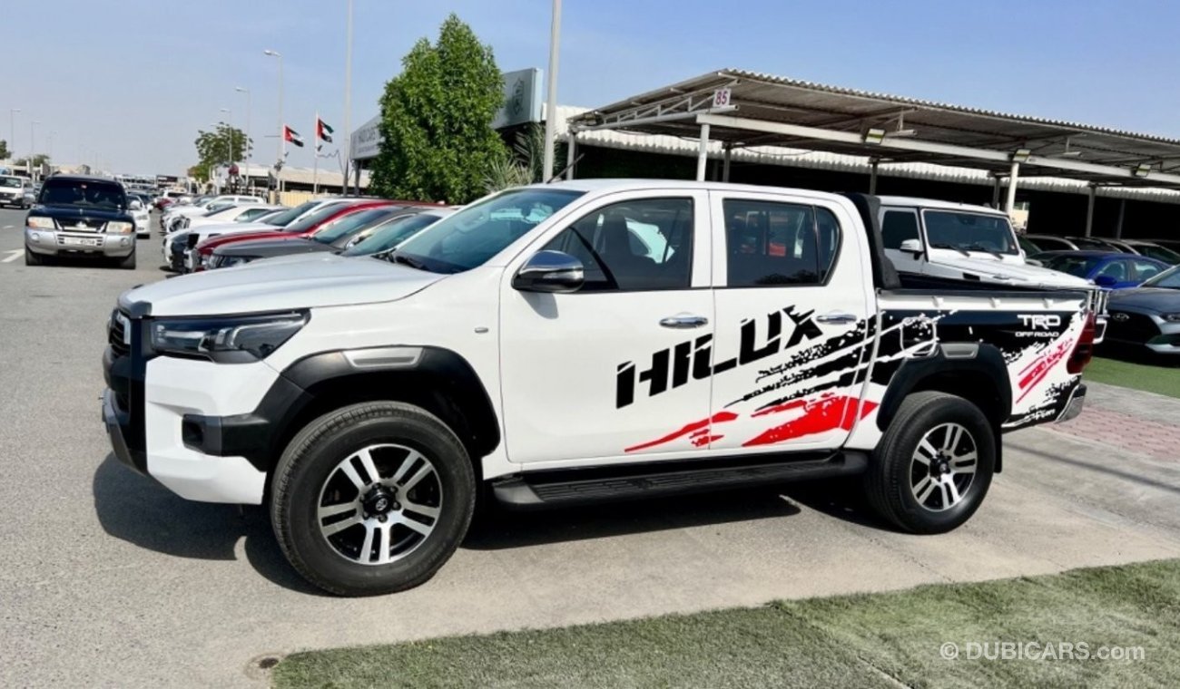 Toyota Hilux DC TRD