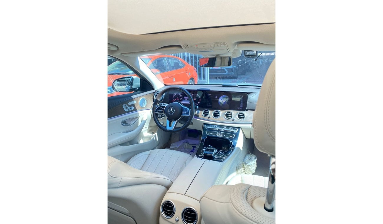 مرسيدس بنز E300 Std