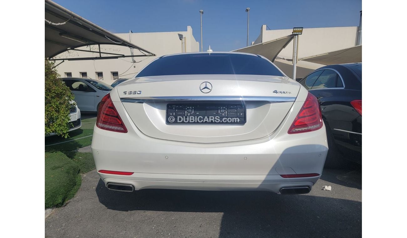 مرسيدس بنز S 550