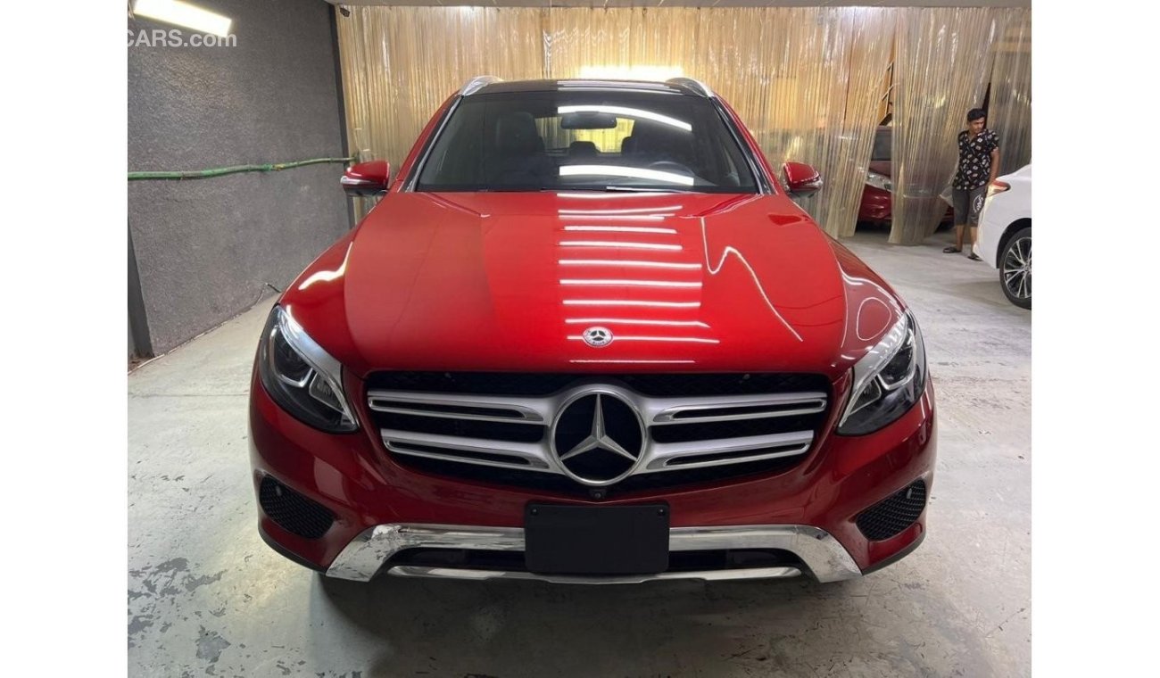 مرسيدس بنز GLC 300 4MATIC