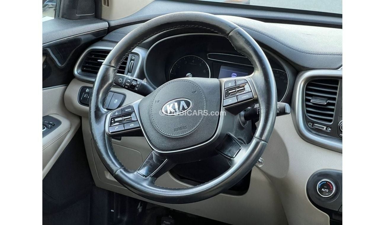 Kia Sorento Base 2.4L AWD