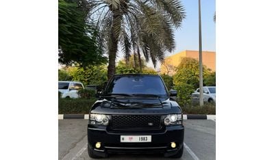 Land Rover Range Rover GCC .. HSE .. V8 .. Perfect Condition .. Top Range .. 2 keys