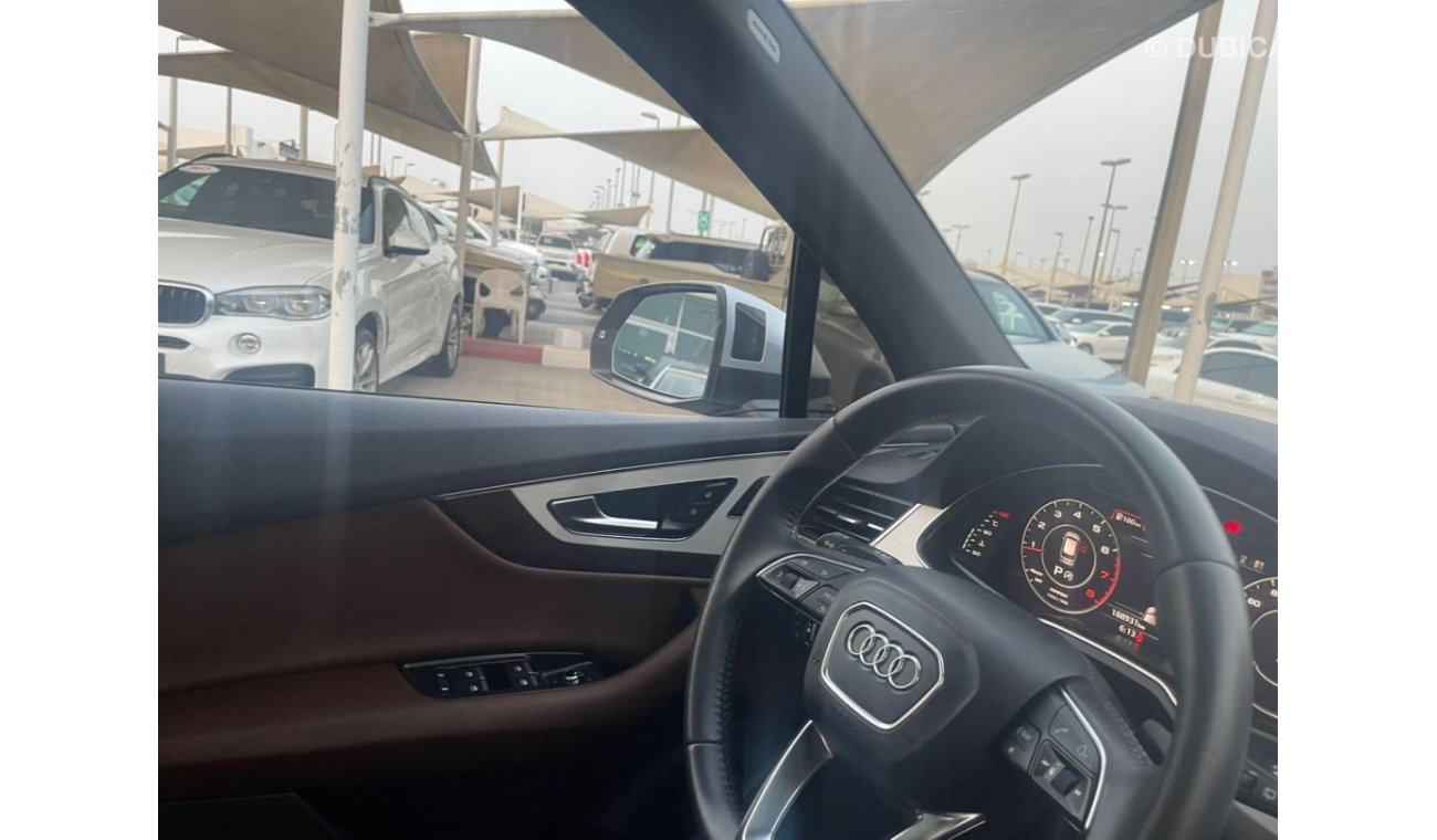 أودي Q7 45 TFSI quattro S-لاين Audi Q7 TFSI QUATTRO 45 SLINE