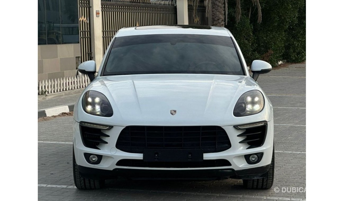 Porsche Macan S