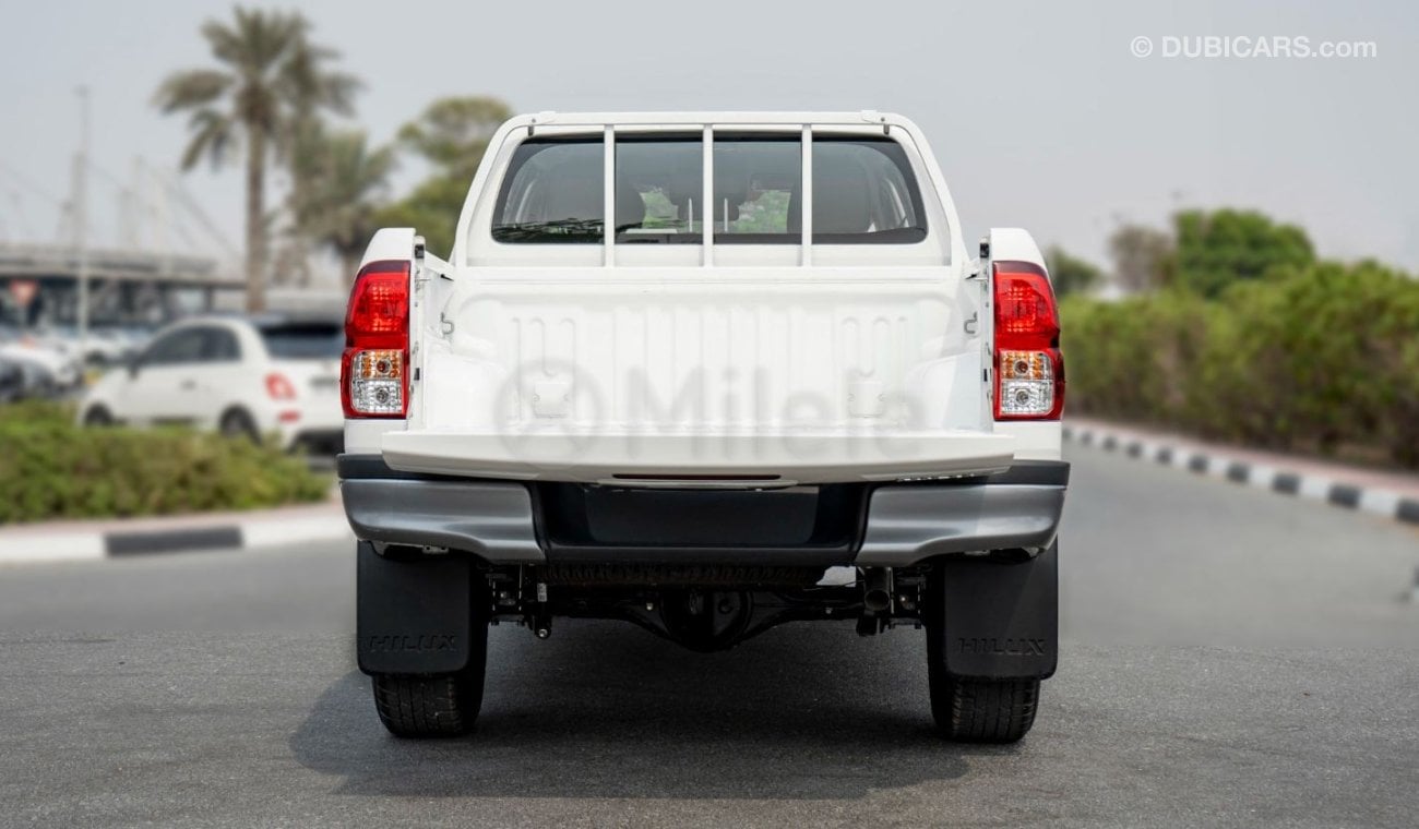 تويوتا هيلوكس DC 2.4L DIESEL 4X4 - WHITE: CRUISE CONTROL, APPLE CARPLAY, ALLOY WHEELS