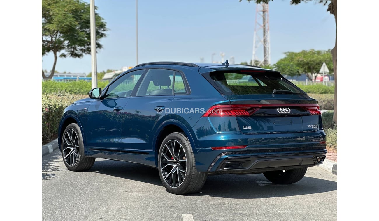 Audi Q8 55 TFSI quattro 3.0L SUV Coupe