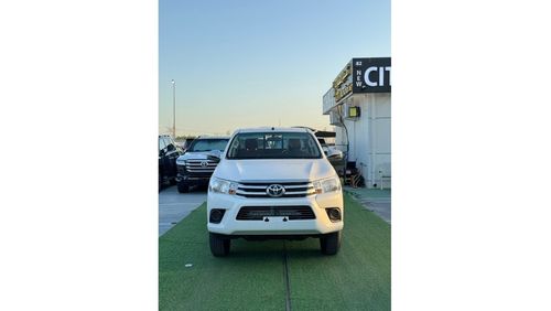 تويوتا هيلوكس Toyota hilux 2.7 Petrol Automatic DLX