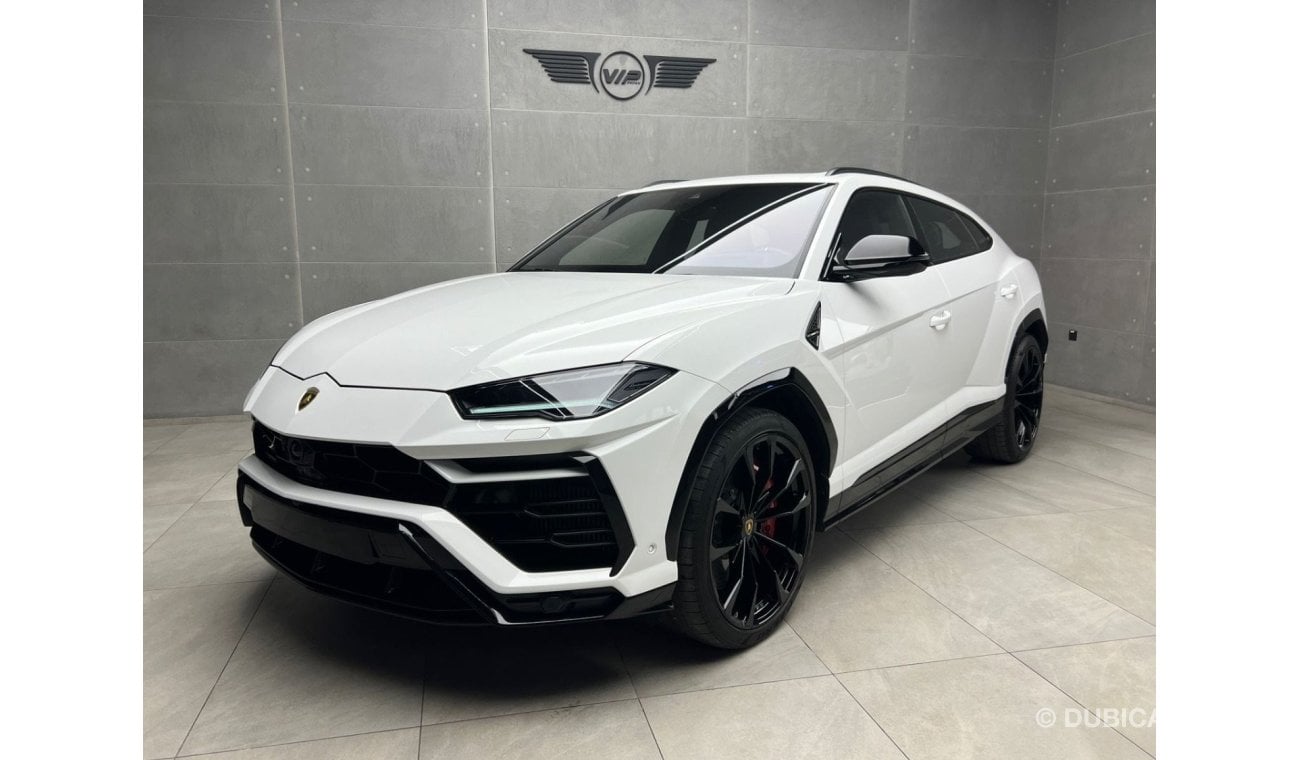 لامبورغيني اوروس 4.0T 2022 URUS//WARRANTY AVAILABLE//GCC//LOW MILAEGE