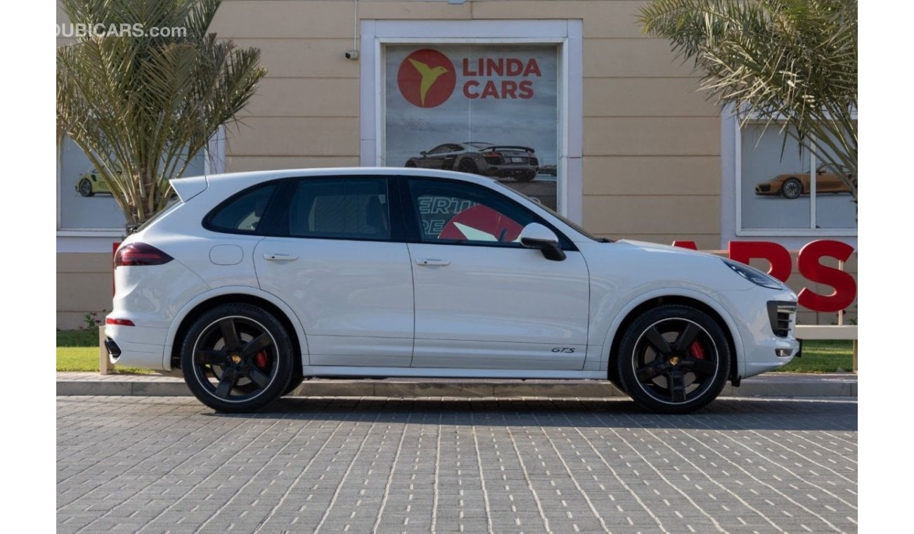 Porsche Cayenne Porsche Cayenne GTS 2016 GCC under Warranty with Flexible Down-Payment.