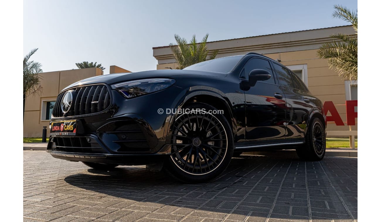 مرسيدس بنز GLC 43 AMG Mercedes-Benz GLC43 AMG Premium+ 2024 GCC under Agency Warranty and Service Contract with Flexible D